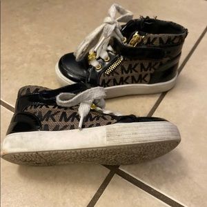 Michael kors kids sneakers